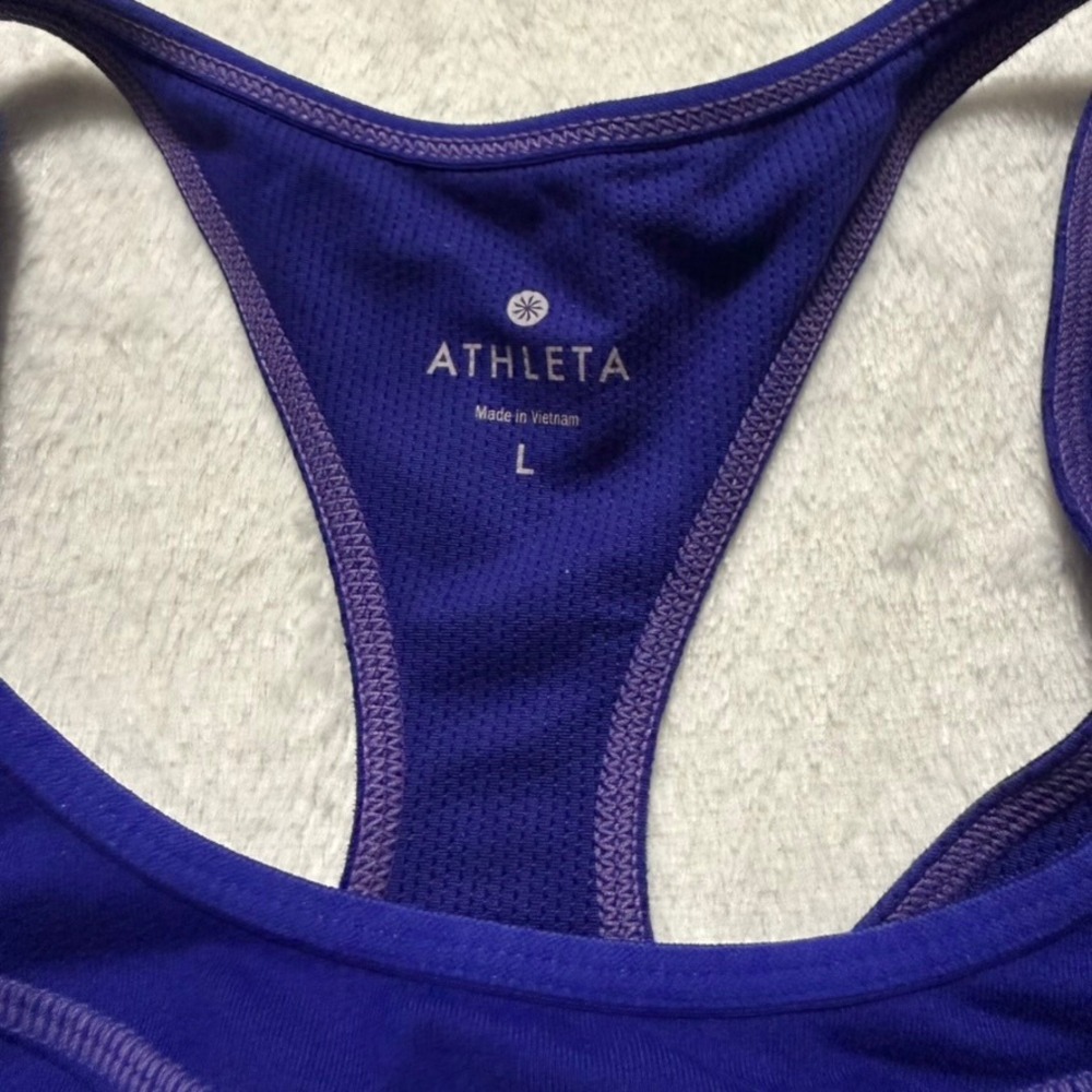 Athleta Sports Bra Womens Lg Purple Racerback Mesh Keyhole Activewear Gym Sporty - Picture 2 of 5